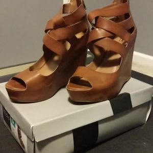 Wedge sandals